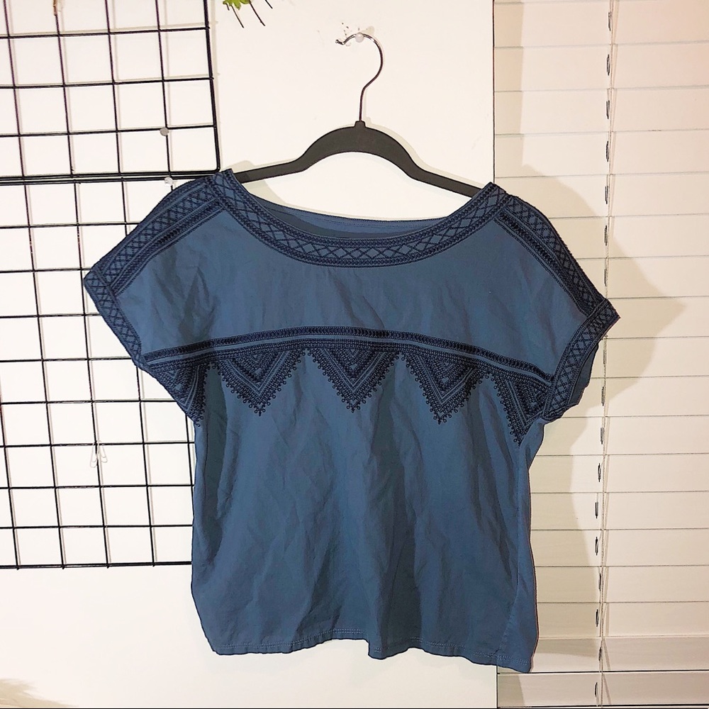 Simply Styled | Embroidered Top
